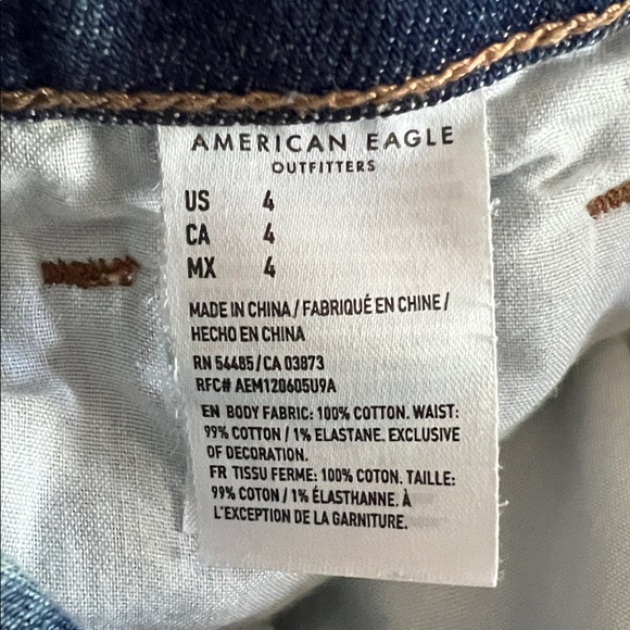 American Eagle mom short size 4 comfort stretch waistband - Picture 6 of 6